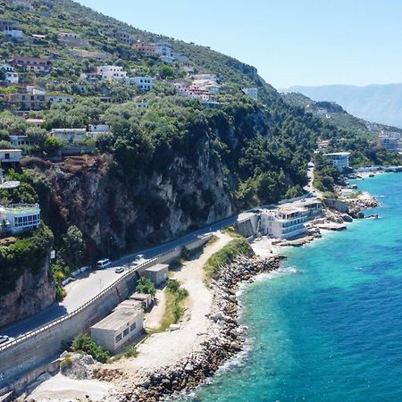 Skyhill Boutique Hotel Vlorë Esterno foto