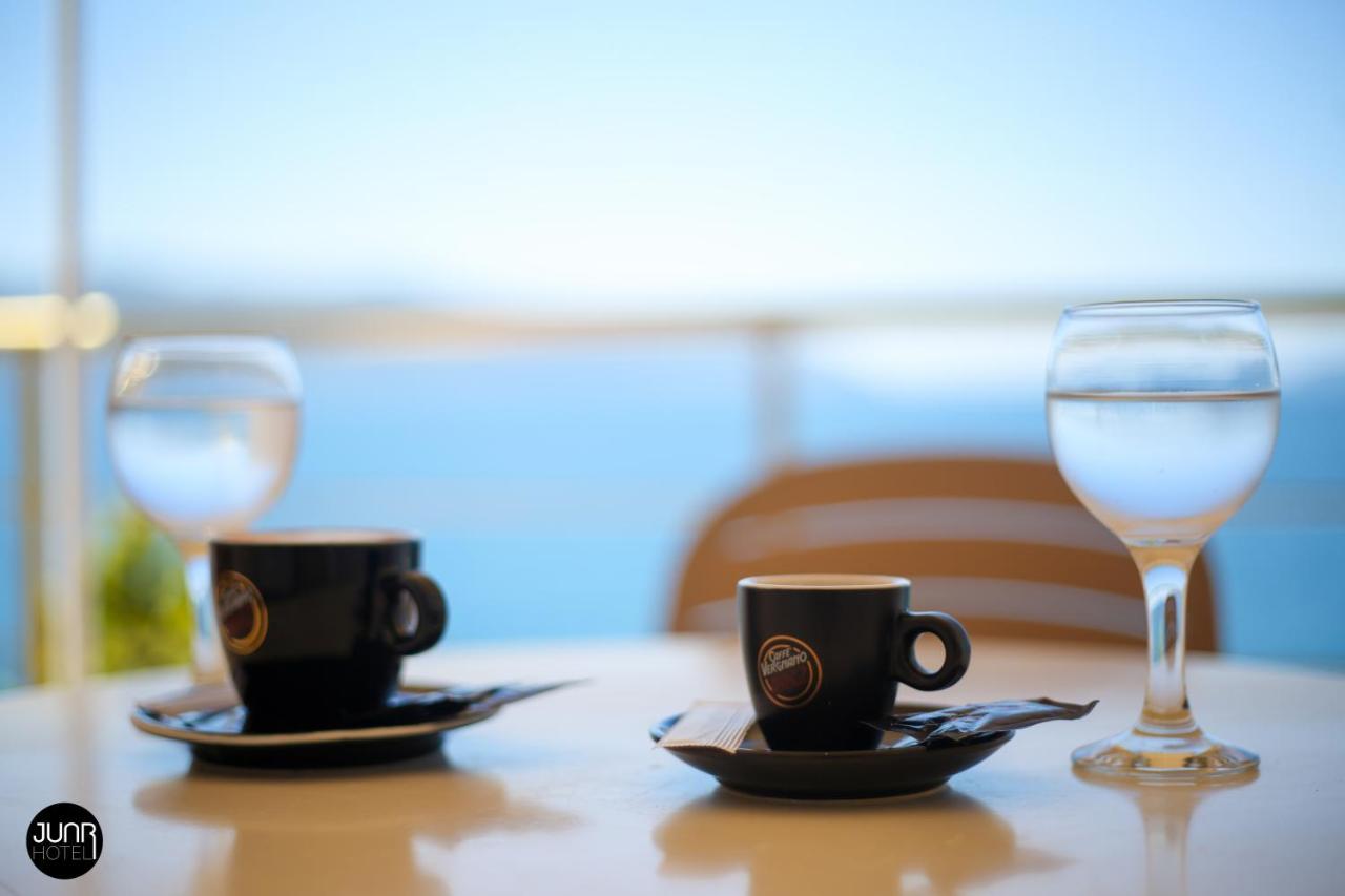 Skyhill Boutique Hotel Vlorë Esterno foto