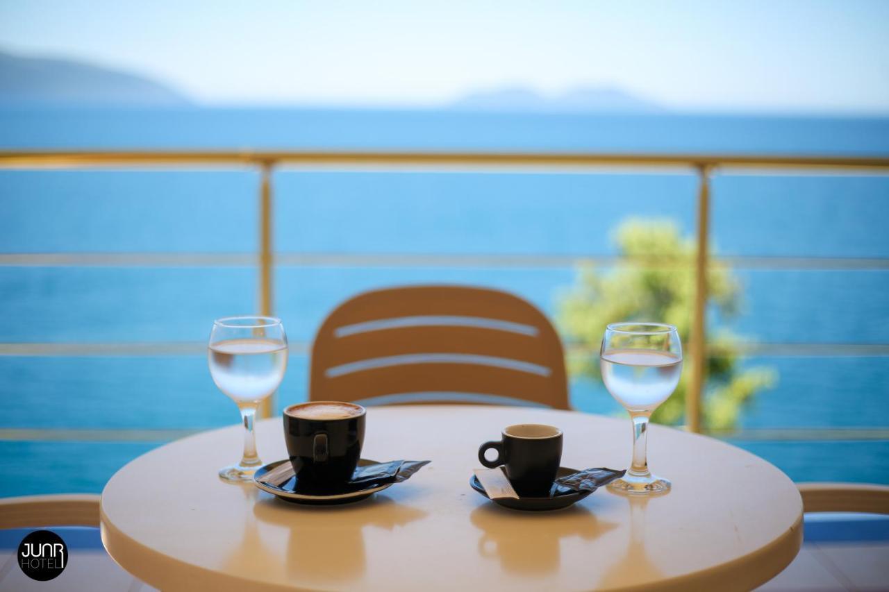 Skyhill Boutique Hotel Vlorë Esterno foto