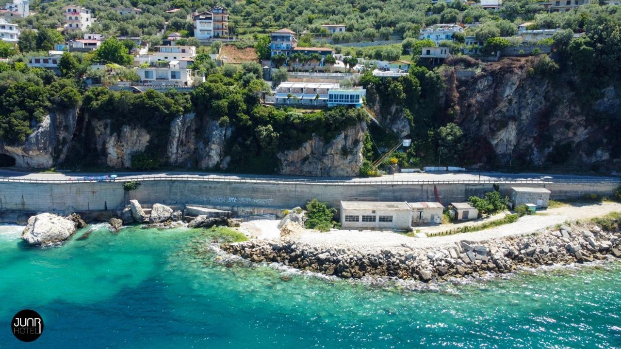 Skyhill Boutique Hotel Vlorë Esterno foto