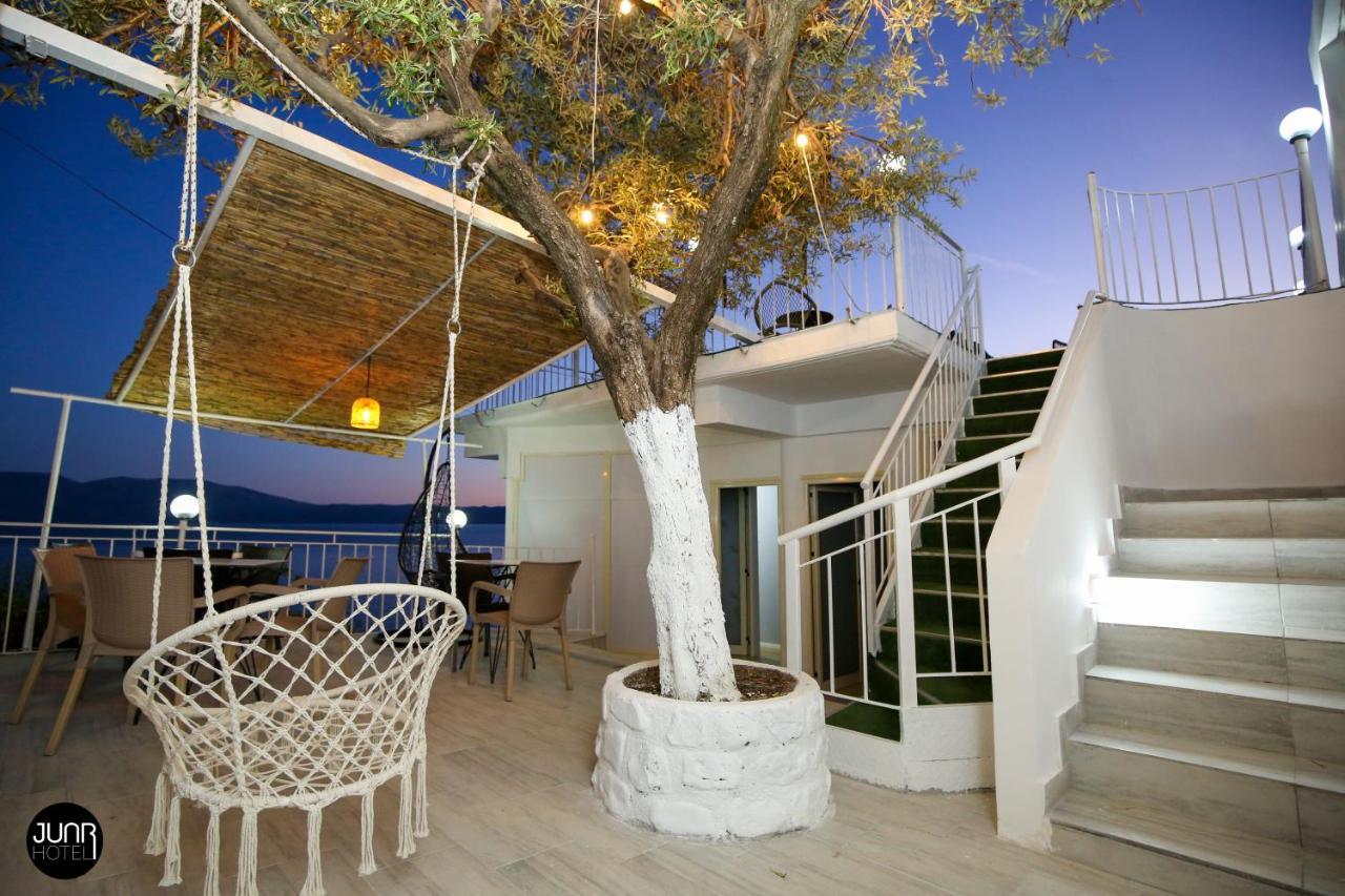 Skyhill Boutique Hotel Vlorë Esterno foto