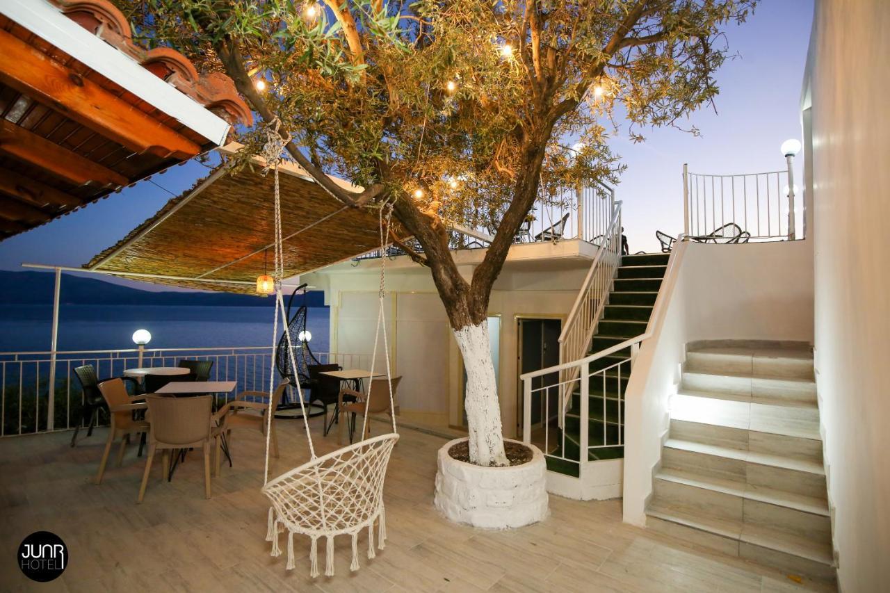 Skyhill Boutique Hotel Vlorë Esterno foto
