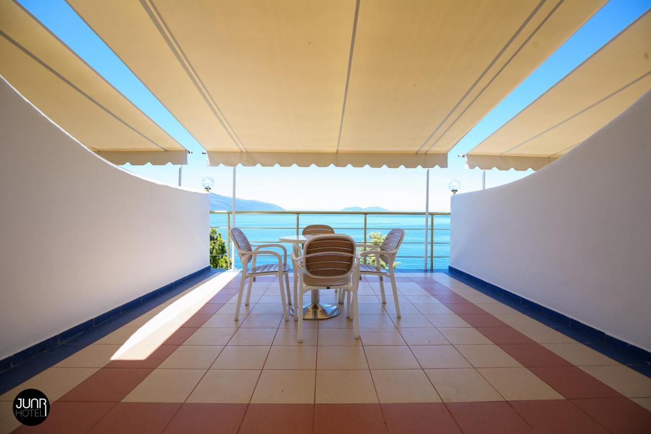 Skyhill Boutique Hotel Vlorë Esterno foto