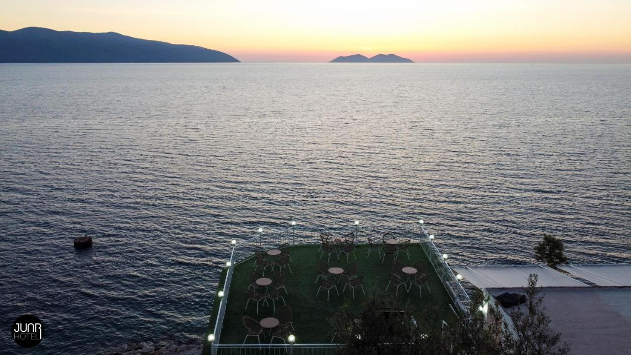 Skyhill Boutique Hotel Vlorë Esterno foto